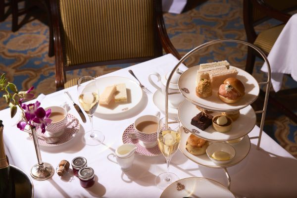 Book your dream Cunard cruise | KBN Travel