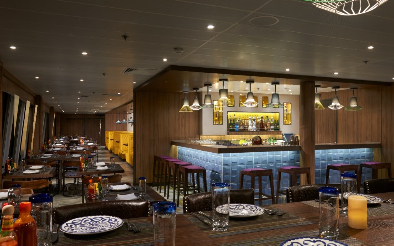 Los Lobos — NCL's modern Mexican cantina restaurant