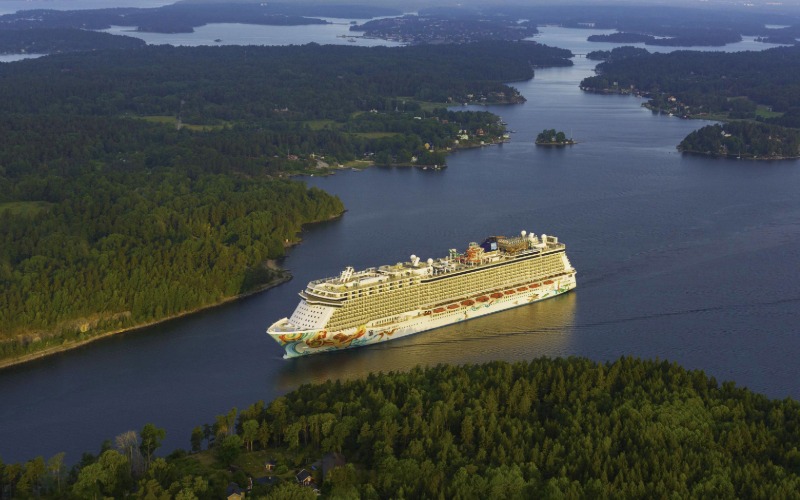 Norwegian Getaway — Breakaway Class ship
