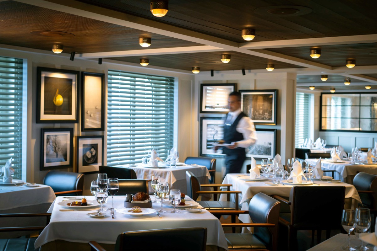 Jacques French restaurant aboard Oceania Marina and Riviera
