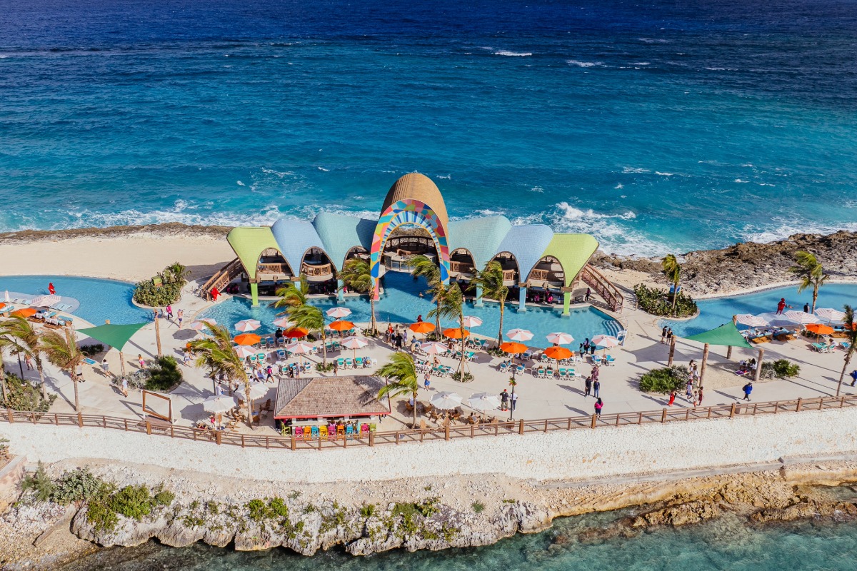 Royal beach Club Paradise Island