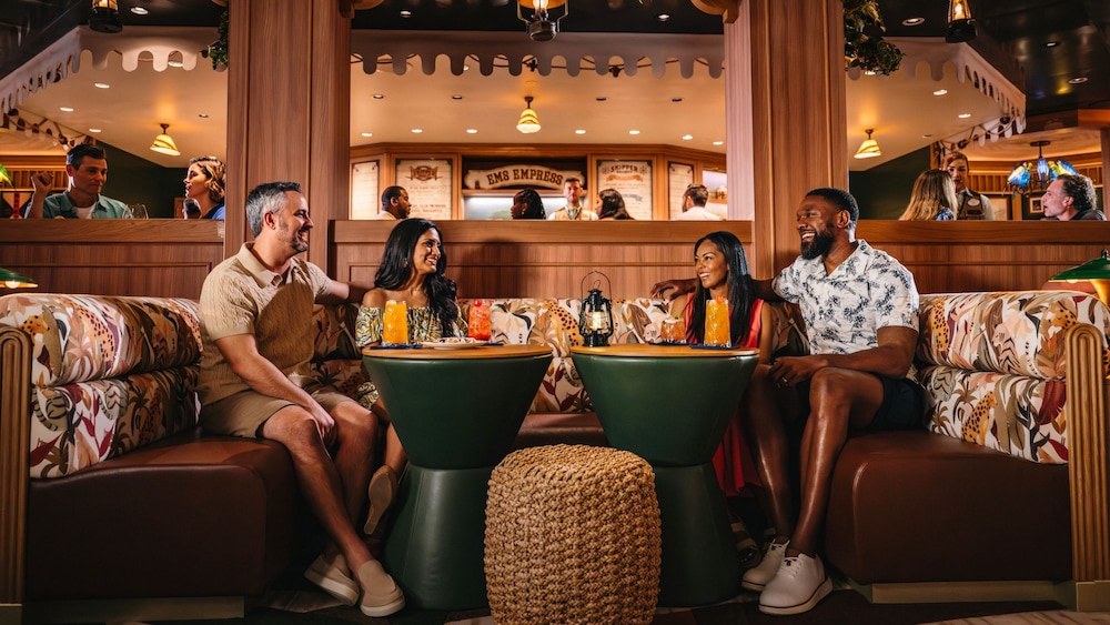 Skipper Society lounge on Disney Treasure