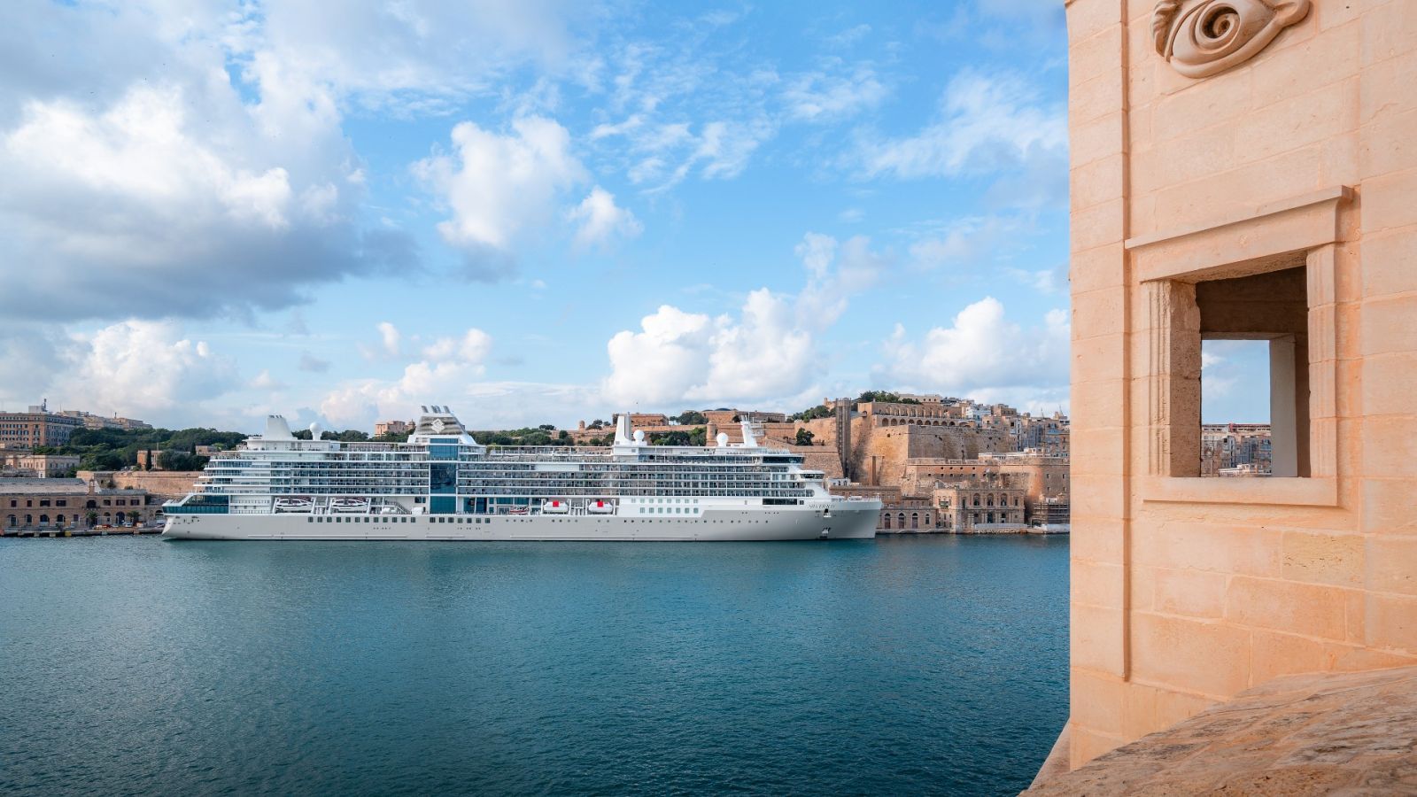 Cruise Silversea with KBN Travel