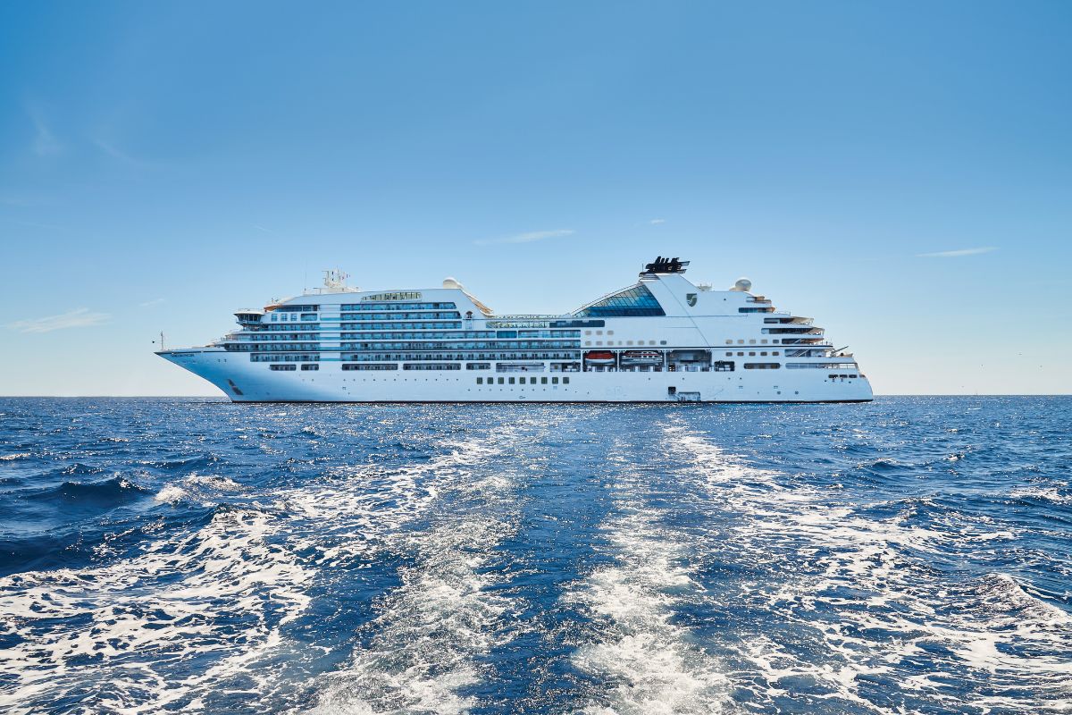 Cruise Seabourne with KBN Travel